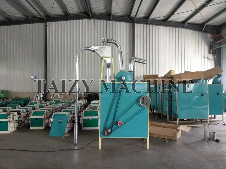 Fully Automatic Grain Cleaner Machine With Wind - Transported Conveyor 1 fully automatic grain cleaner machine