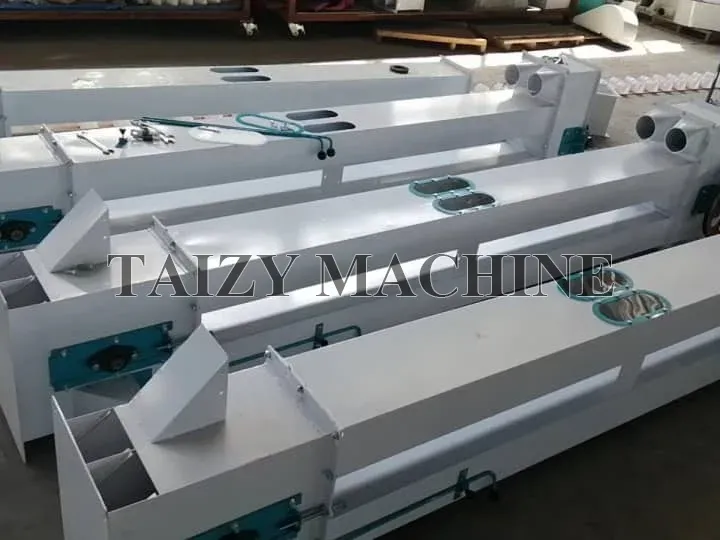 part of double elevator for installation