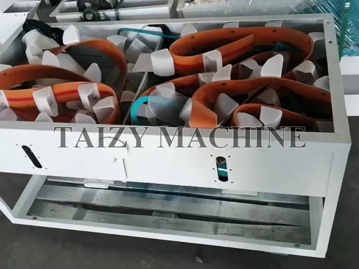 protection of internal installations for shipment