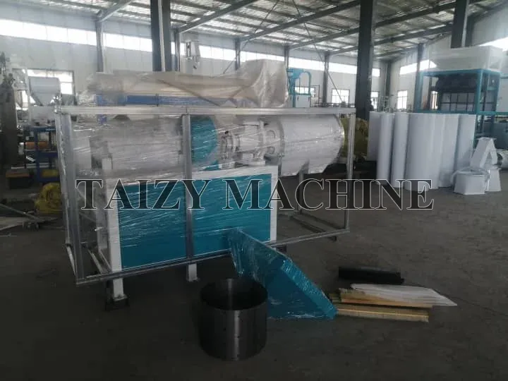 Maize Processing Success Story: Corn Grinder Machine in India 3 corn grits making machine packing