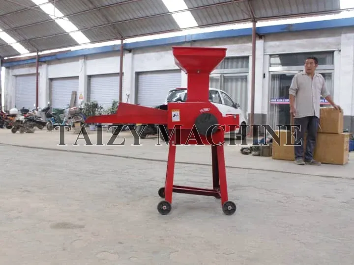 Small Chaff Cutter Machine For Cattle Feed Preparation 1 grass chaff cutter machine