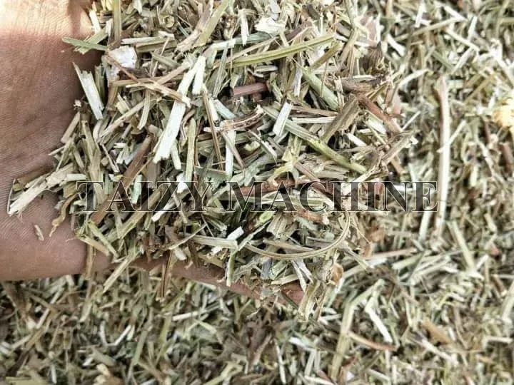 Multi-Functional Straw Shredder Corn Grinder 11 cow food