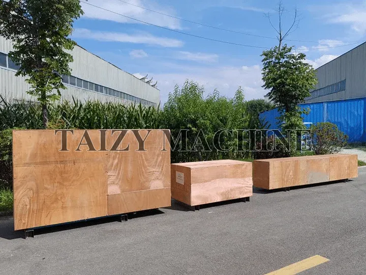 Electric Corn Grinder Machine Successfully Shipped To Mexico 6 packaged maize grits making machine