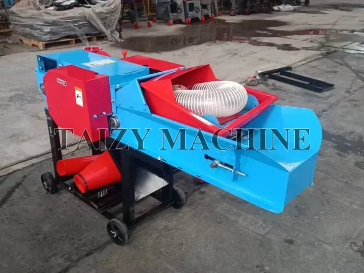 Ethiopia Livestock Farmer Boosts Feed Storage with Round Bale Wrapper 4 chaff cutter