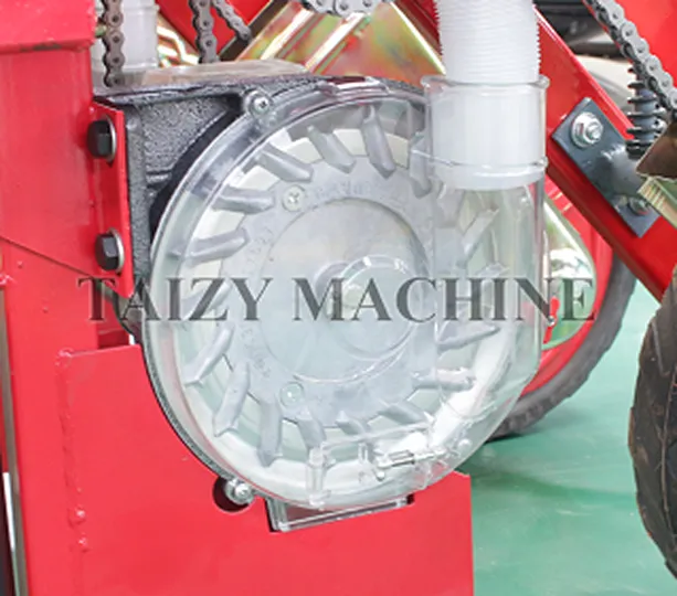 The bucket wheel of the maize planting machine is an important component used for evenly and accurately distributing seeds during operation. Driven by the transmission system, it rotates steadily to ensure consistent seed feeding, helping achieve uniform planting spacing and improving overall seeding efficiency.