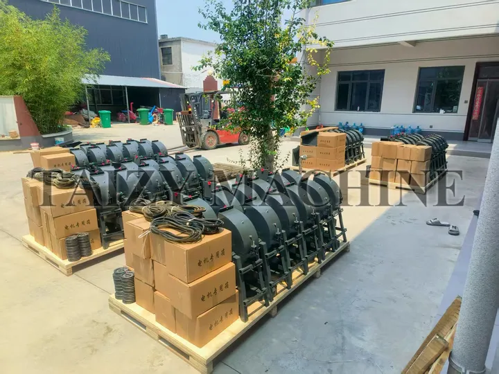 Customized Grain Mill Grinder Exported to Morocco 2 9FQ hammer mill in batch quantity