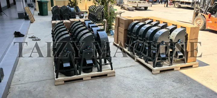 Customized Grain Mill Grinder Exported to Morocco 1 small hammer mill crusher