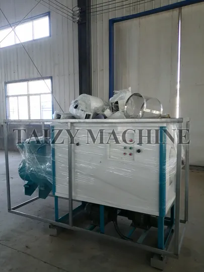 Corn Grits Milling Machine Exported to Indonesia 1 gruau de maïs faisant la machine