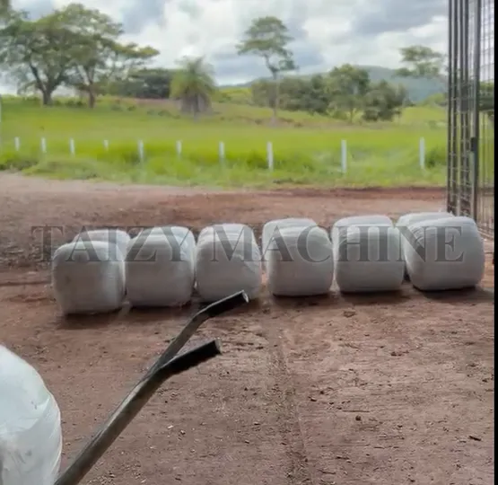 9YDB-55 Silage Baler Customer Feedback from Costa Rica 2 silage bales in Costa Rica